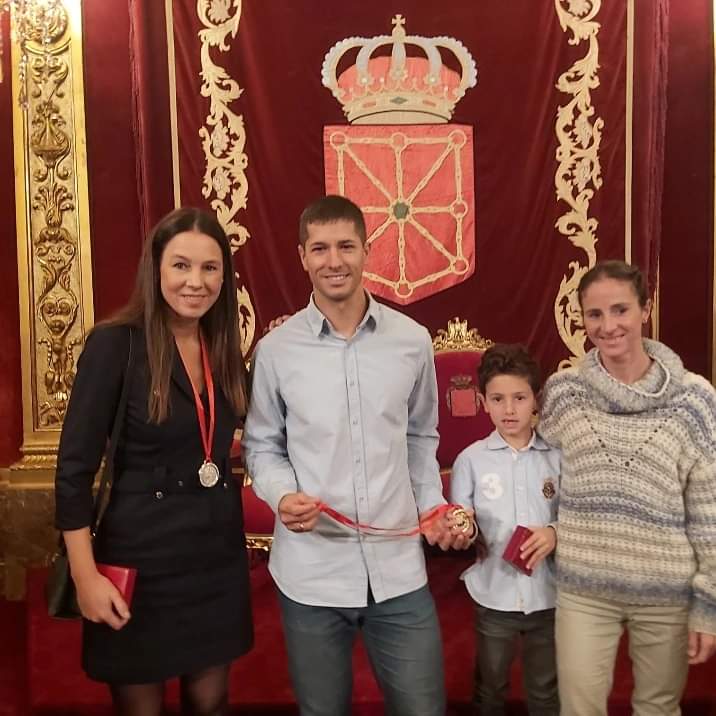 Ioseba Fernández y Ana Delgado, Medalla de Oro y de Plata del Gobierno de Navarra